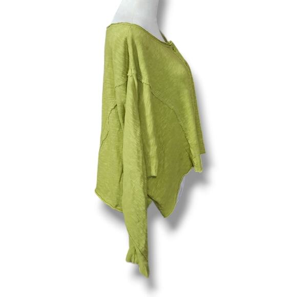 Urban Outfitters Oversized Relaxed Crop Button Down Top - Picture 4 of 5